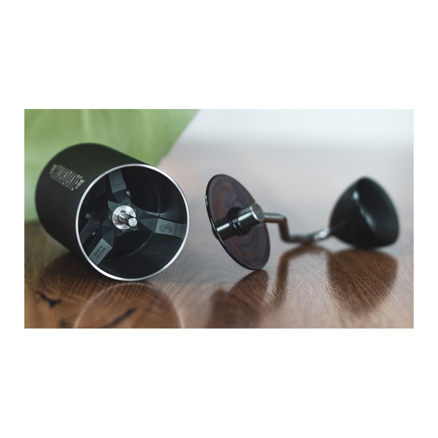 Comandante C40 MK4 Nitro penge fekete