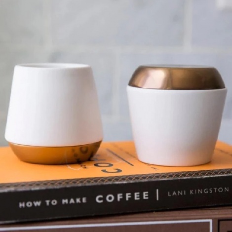 Cana ceramică Fellow Joey Double Wall 240 ml - albă