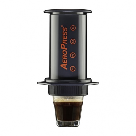 Uzáver filtra AeroPress s reguláciou prietoku