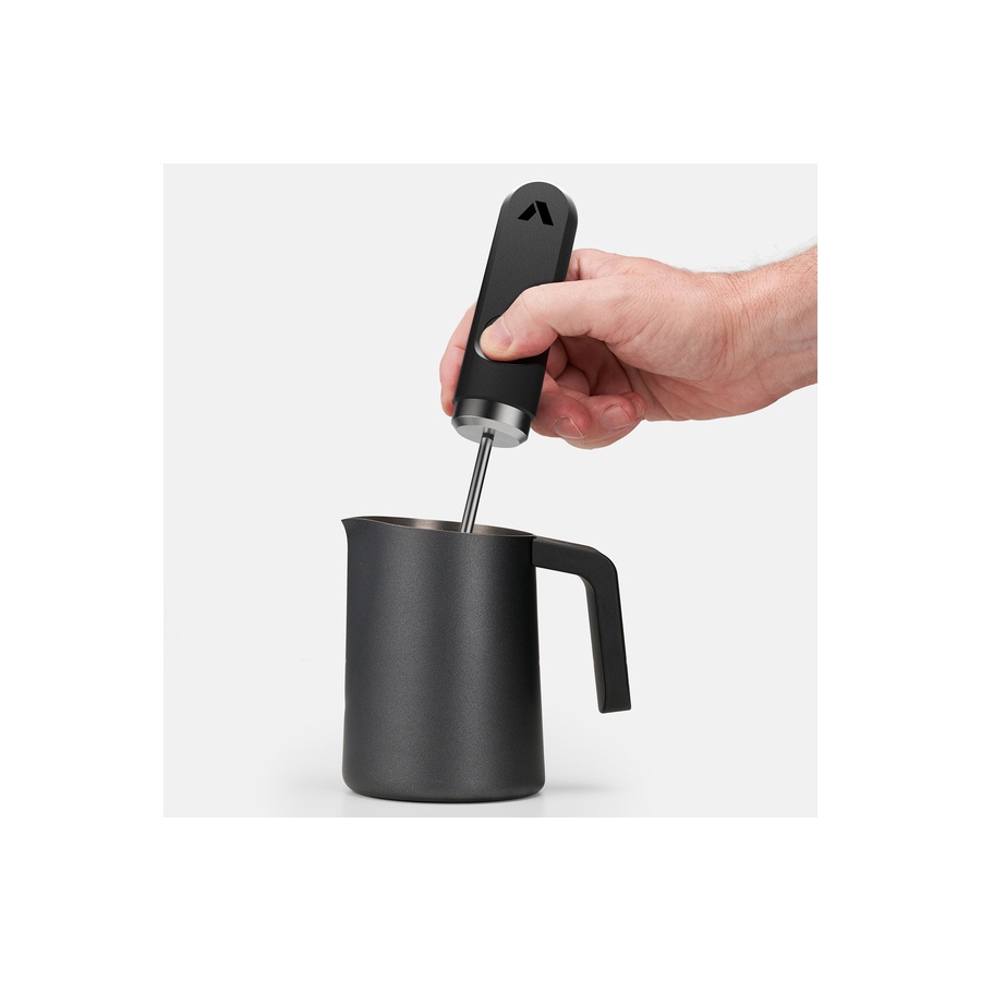 Subminimal NanoFoamer V2 milk frother
