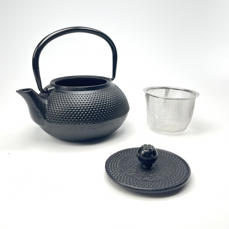 Cast iron teapot 850ml black