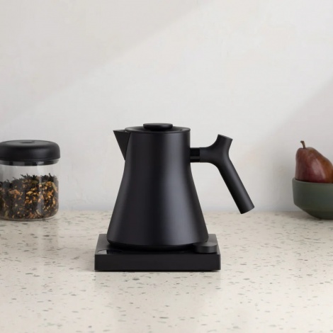 Kettle Fellow Corvo EKG PRO 0,9 l - matte black