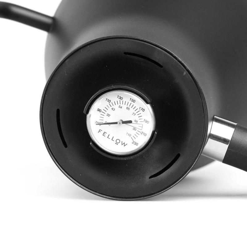 Fellow Stagg 1 L crni kuhalo za vodu