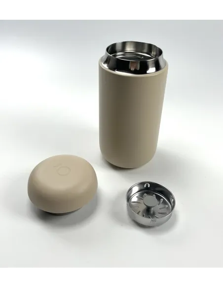 Termo šalica Fellow Carter Move Mug Sand DUNE 355ml