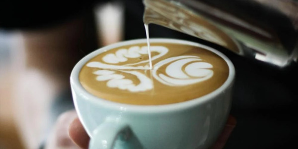 Priprema caffe latte